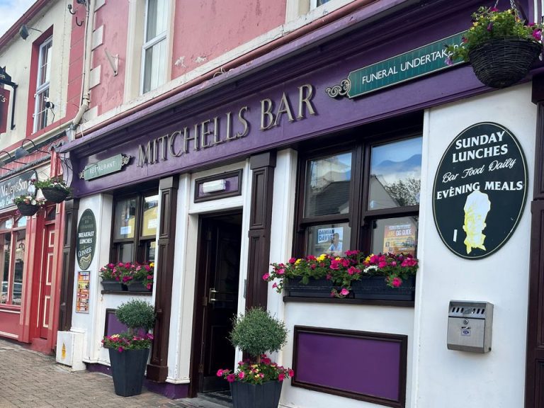 Mitchells Bar & Restaurant